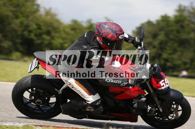 /Archiv-2024/29 12.06.2024 MOTO.CH Track Day ADR/Gruppe blau/59